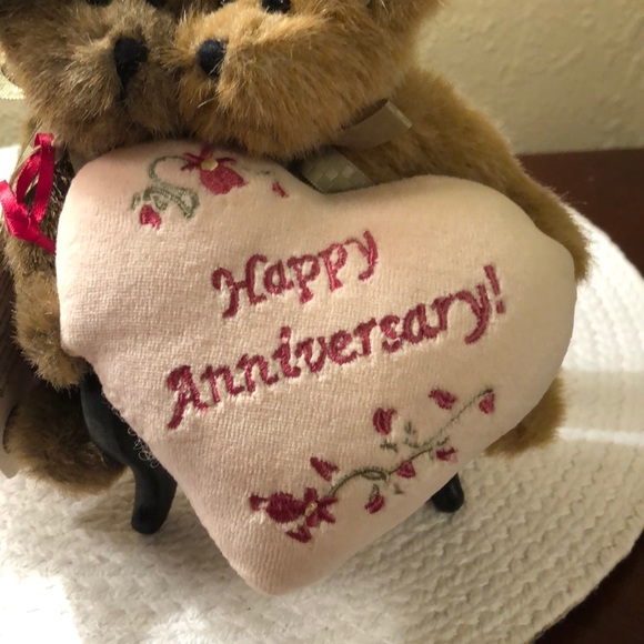 Boyd’s Bear Happy Anniversary Two Bears/Heart - Picture 3 of 8